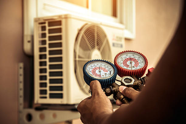 Professional Hvac technician working in Burlington, OH